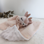 Doudou bébé personnalisé biche rose 1