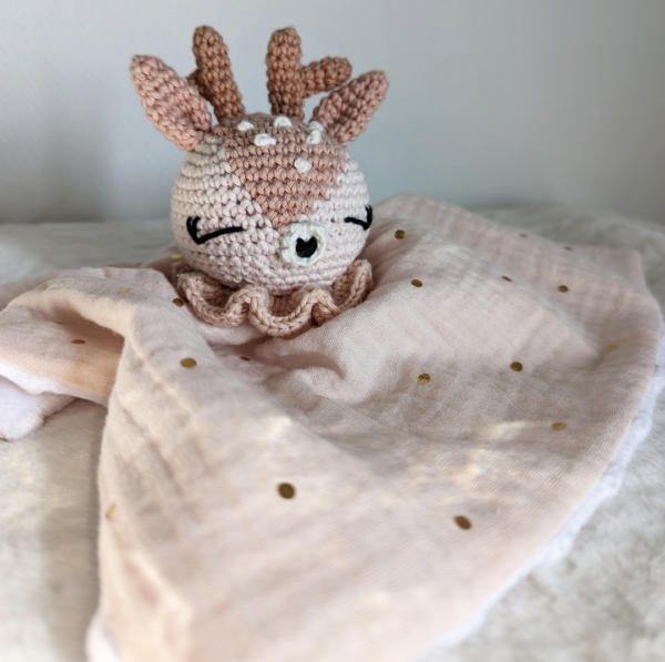 Doudou bébé personnalisé biche rose 6